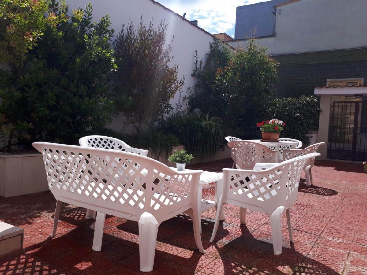 Il Giardino Di Niu Bed and Breakfast Palombaio Buitenkant foto