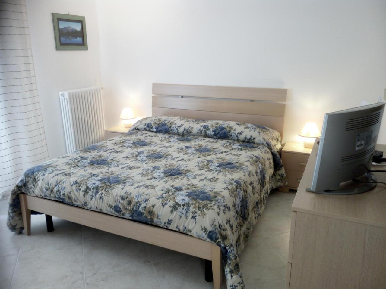 Il Giardino Di Niu Bed and Breakfast Palombaio Buitenkant foto
